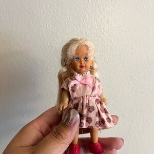 Vintage 1995 Kid Kore “Little Sister” Doll